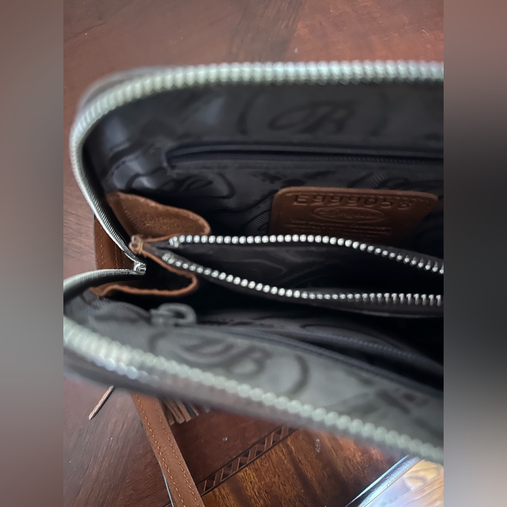 BRIGHTON FERRARA ANDRETTA LEATHER Crossbody Purse - Brown/Strap, Tassels & Charm - Picture 9 of 11